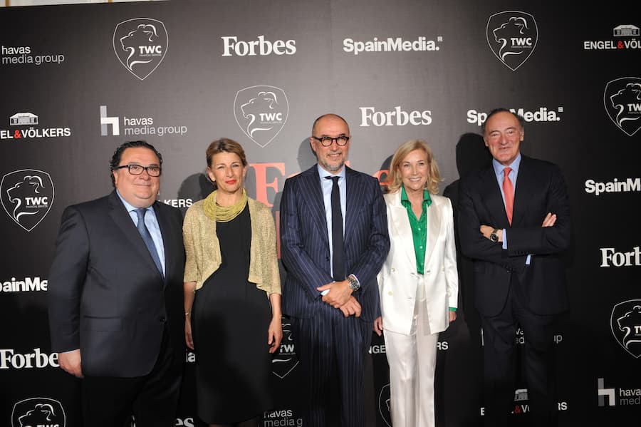 forbes-ceo-dancausa-int2.jpg