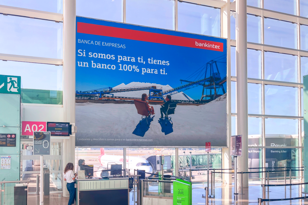 campaña-bankinter-aeropuerto (2).png